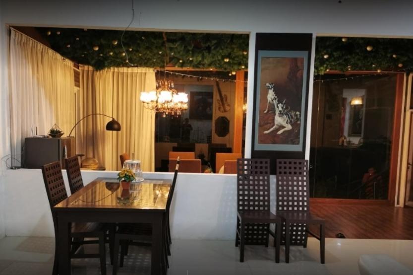Villa Chacha At Macarena, Megamendung Exterior foto